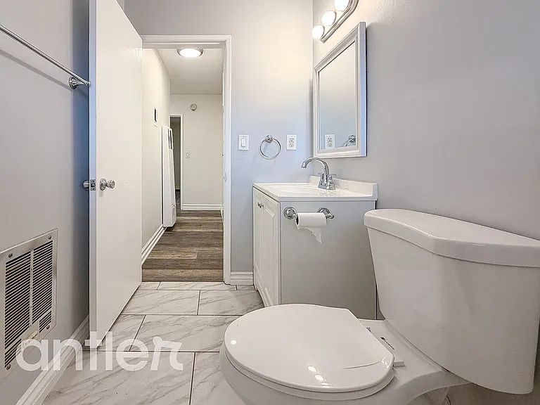 14271 Dickens St #A8 — Photo 15