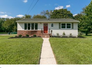 33 Marian Ave, Williamstown, NJ 08094