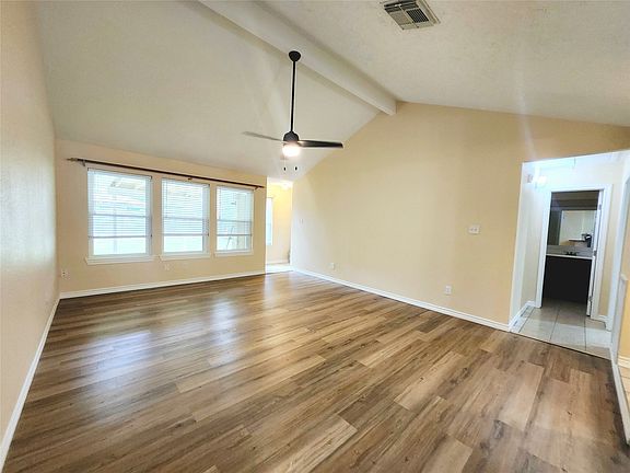 5th image of 322 Windward Dr #322