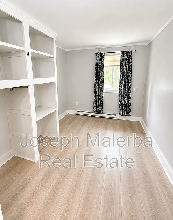 2 bed, 1.0 bath, $1,500 — Photo 2