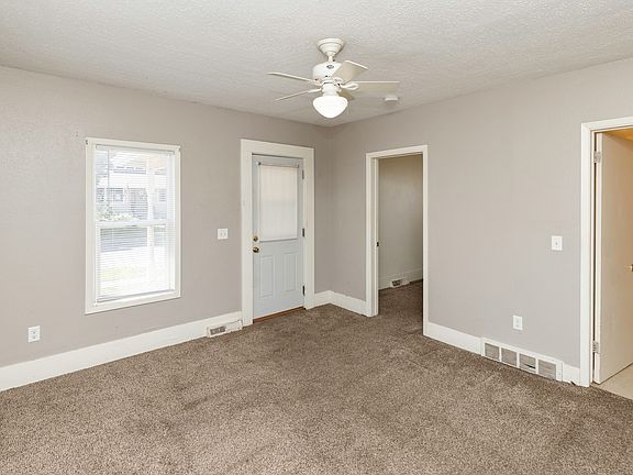5th image of 911 Leland Ave