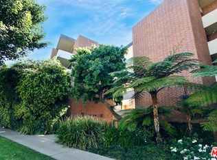 11750 W Sunset Blvd APT 304, Los Angeles, CA 90049