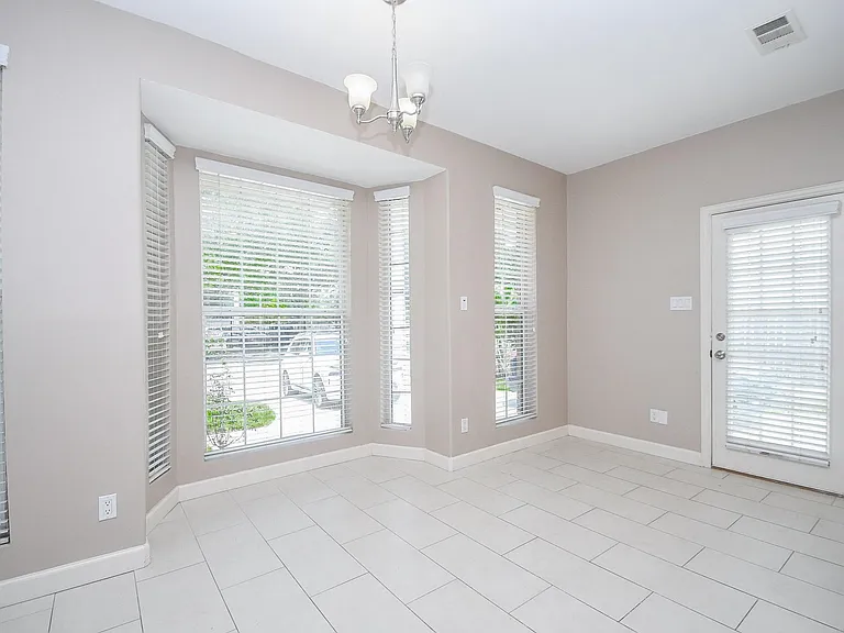 9715 Atwell Dr — Photo 7