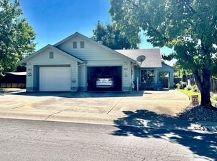 4314 Lynbrook Loop, Redding, CA 96003