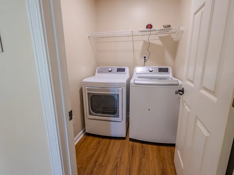 650 Cedar Creek Dr — Photo 34