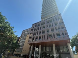 81 Wellesley St E #1007, Toronto, ON M4Y 0C5