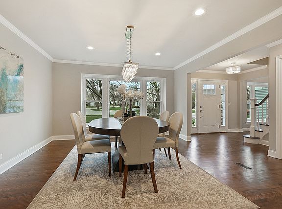 3rd image of 2267 Southbridge Ln
