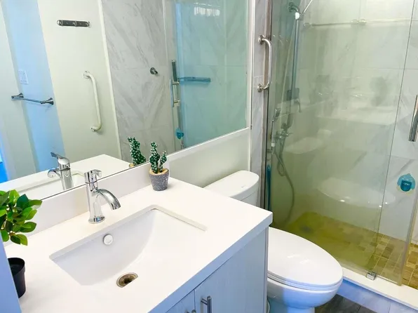 8591 Westminster Hwy #312, Richmond, BC V6X 3E2