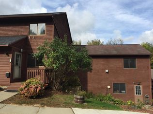 104 Village Heights Rd APT 1, Hinesburg, VT 05461