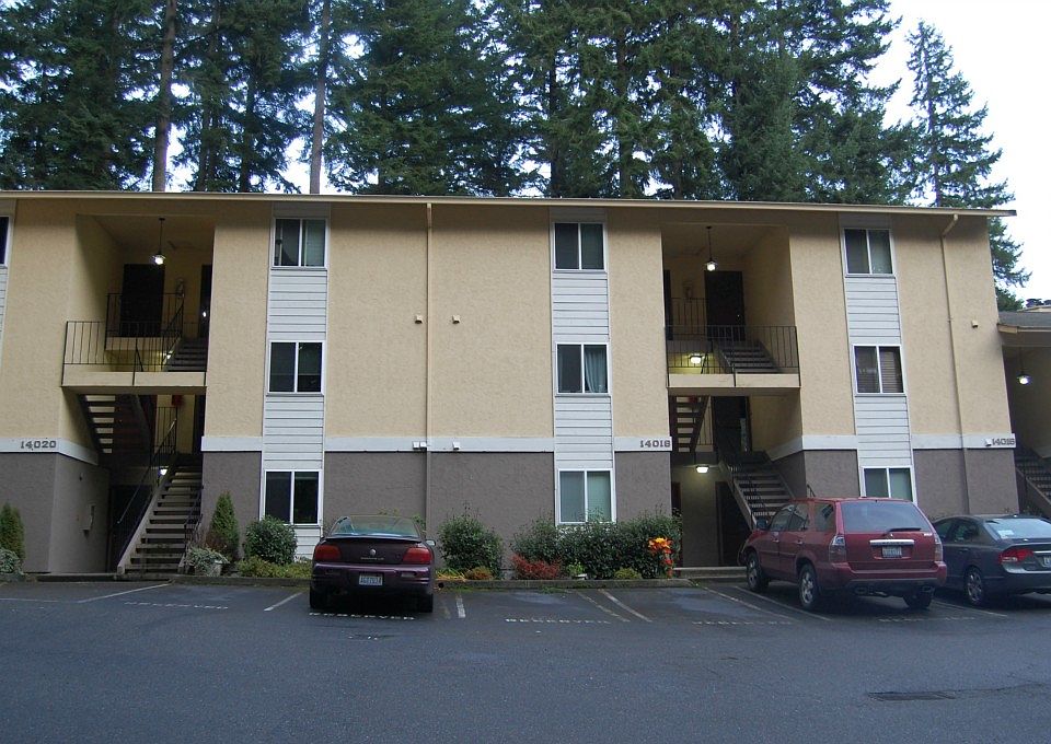 1st image of 14010 Juanita Dr NE APT B6