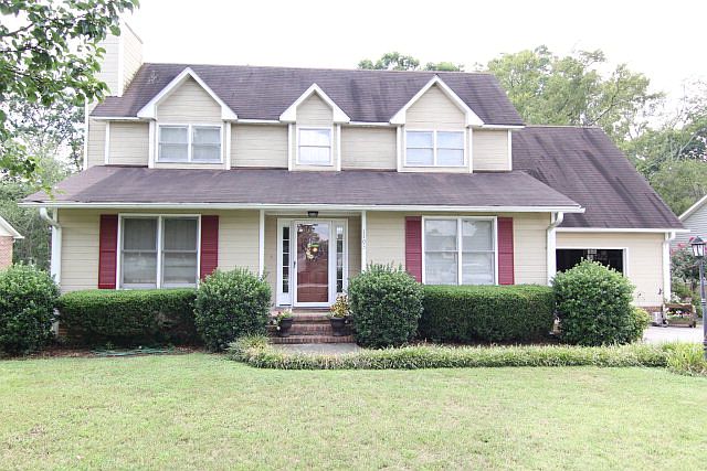 1st image of 1103 N Lake Dr