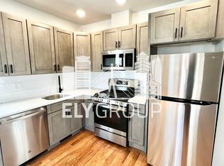 145 Crescent St #102, Waltham, MA 02453