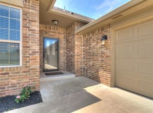 84 Landon Dr, Edmond, OK 73013