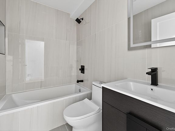 4th image of 1339 E 65th Street