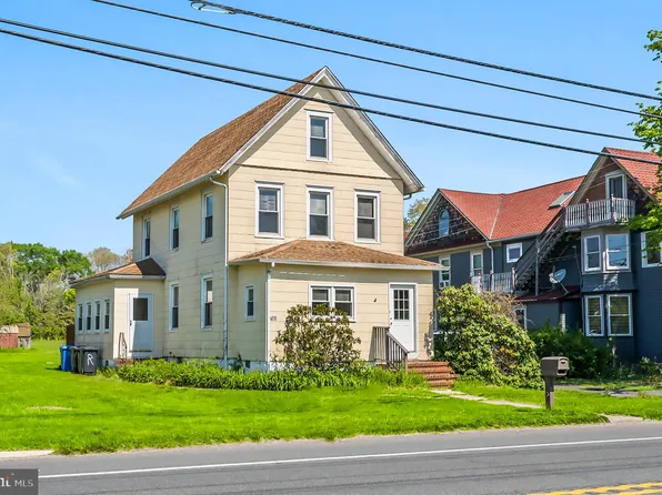 744 S Main St, West Creek, NJ 08092