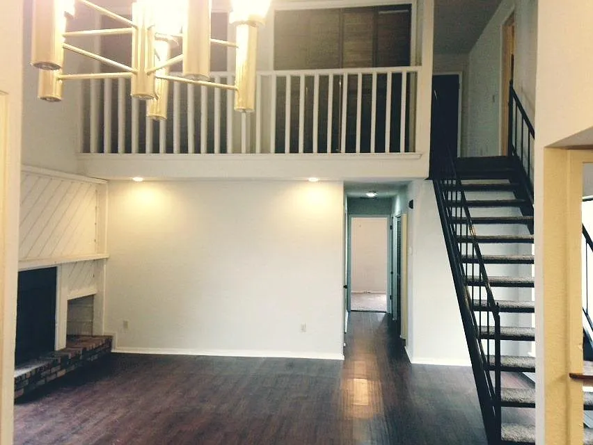Building Photo - 6111 Gaelic Glen Dr