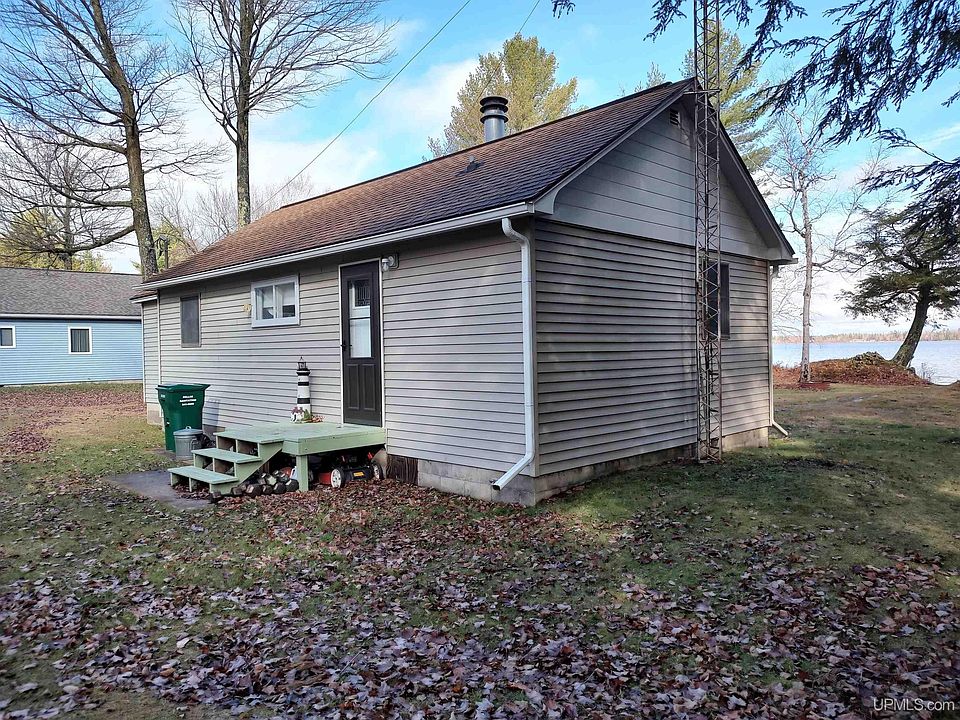 624 N Gulliver Lake Rd, Gulliver, MI 49840 Zillow