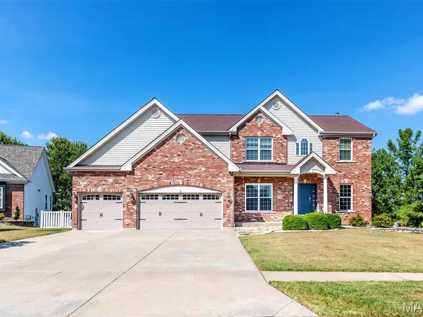 15 Windrose Lake Ct, Dardenne Prairie, MO 63368