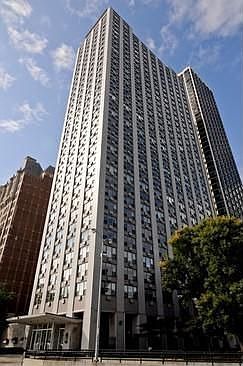 1st image of 1550 N Lake Shore Dr APT 9A