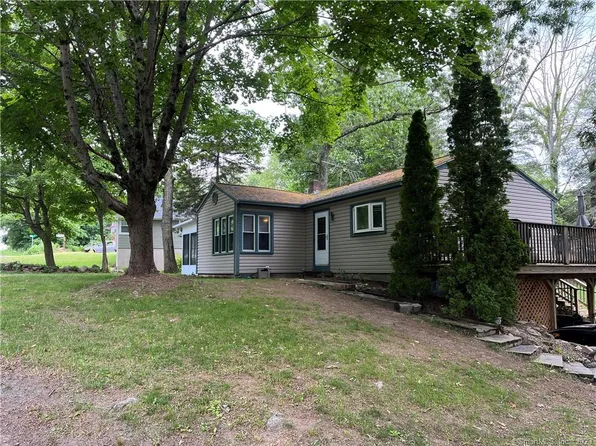 1865 Center Groton Road, Ledyard, CT 06339