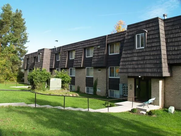 30 Lakeview Dr, Lakewood, NY 14750