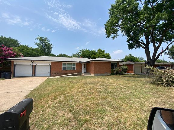 4th image of 4824 Sewell Ave