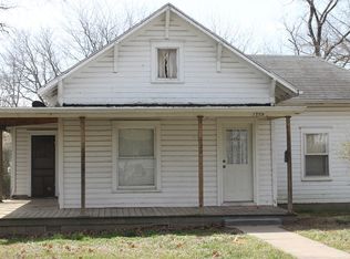 729 W Maple St, Nevada, MO 64772