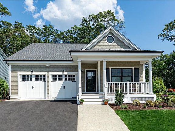 3rd image of 1 Hampton Rd #27