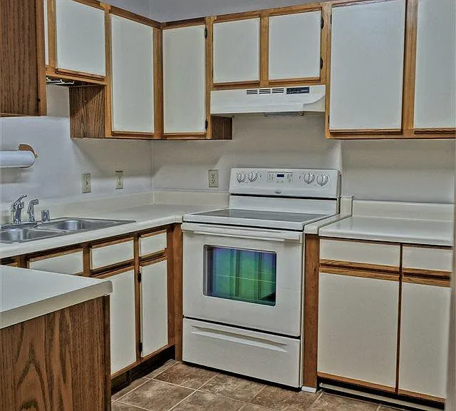 106 Crescent Cir — Photo 11
