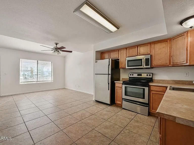 6166 E Glencove St #1 — Photo 7