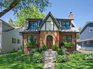 4604 Prospect Ave, Downers Grove, IL 60515