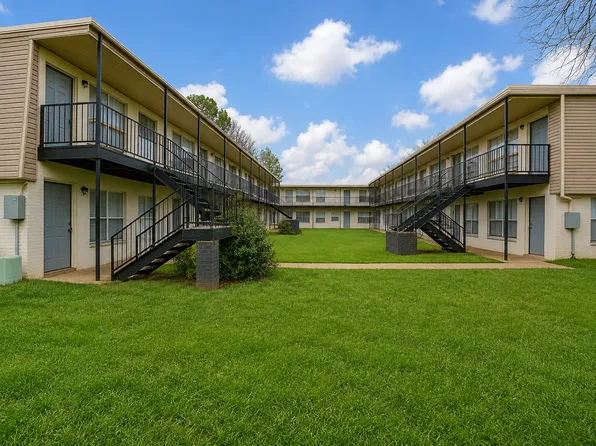 The Meridian on E Raines, 1761 E Raines Rd #9, Memphis, TN 38116