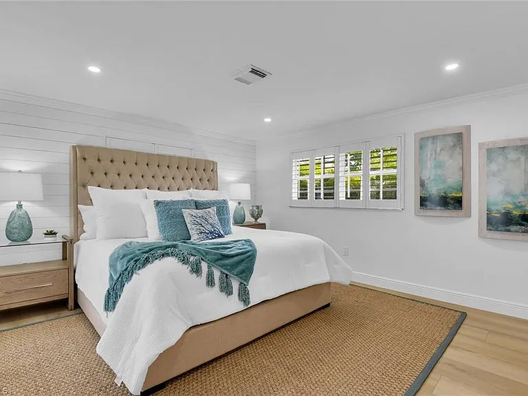 740 Park Shore Dr — Photo 13