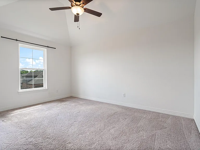 1410 Park St — Photo 17