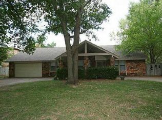 5835 E 98th St S, Tulsa, OK 74137