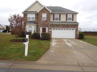 7113 Colorado Blvd, Thomasville, NC 27360