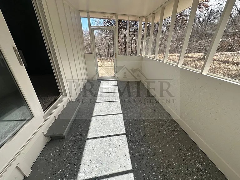 5613 Palmer Ave — Photo 18