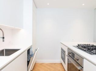 12 Commonwealth Ave #302, Boston, MA 02116