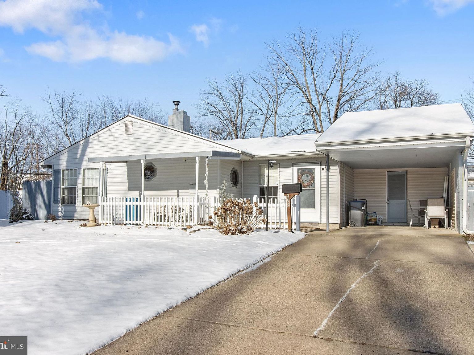 392 Thornridge Dr, Levittown, PA 19054 Zillow