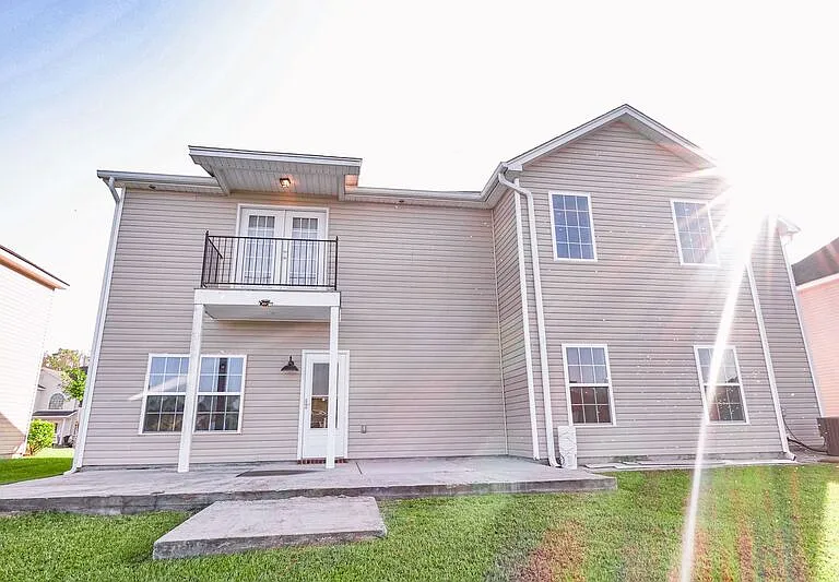 25 Litchfield Dr — Photo 45