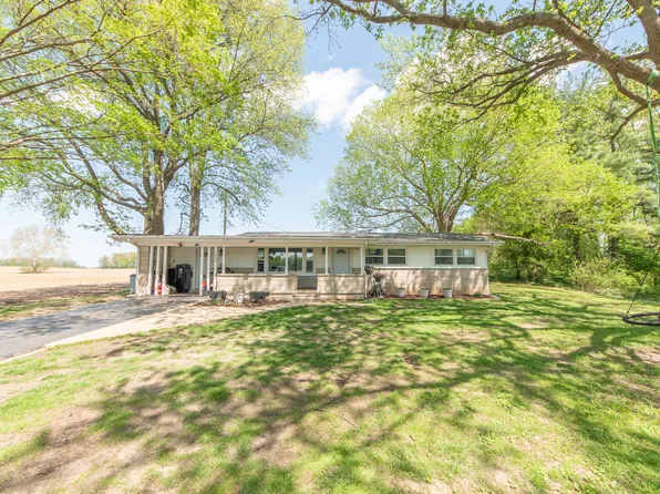 7930 E 25th St, Columbus, IN 47203