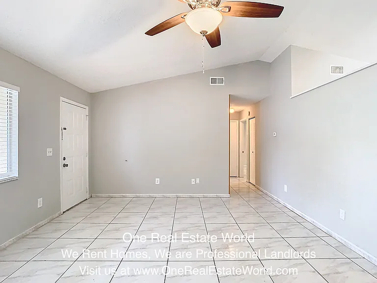 12929 Ohio Woods Ln — Photo 16