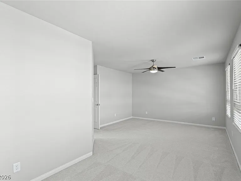10116 Cascadia Creek St — Photo 39