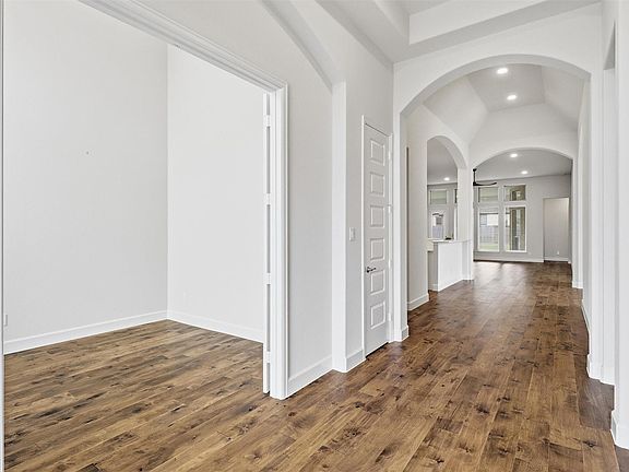 5th image of 5406 Farm Hill Way