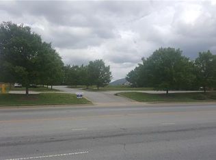 3665 Hendersonville Rd, Fletcher, NC 28732