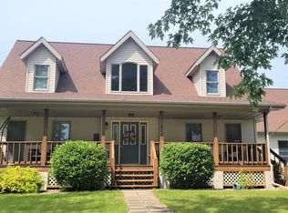 2109 E State St, Algona, IA 50511