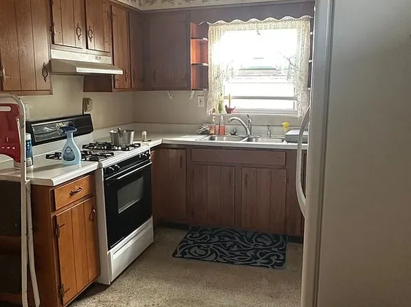 320 Tygart St, Fairmont, WV 26554