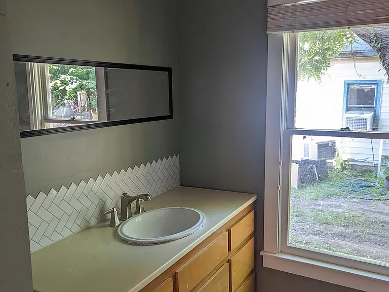 120 Minnesota St — Photo 8