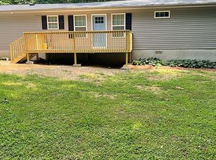 5905 Nobb Hill Dr, Gainesville, GA 30506