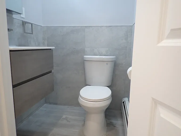 982 Dumont Ave #2 — Photo 18